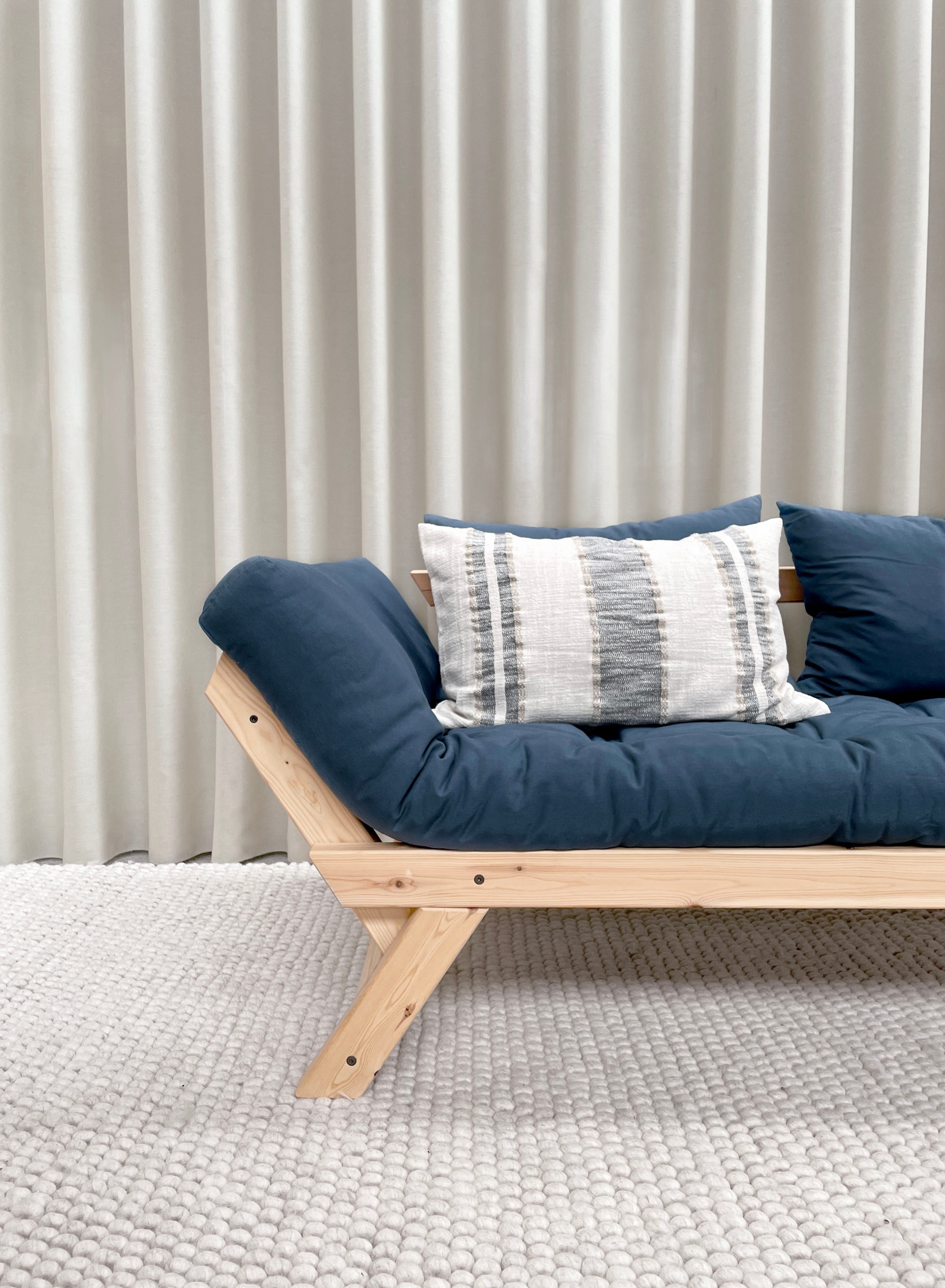 BEBOP CLEAR LACQUERED W. 4-LAYER MIXED MATTRESS MOCCA