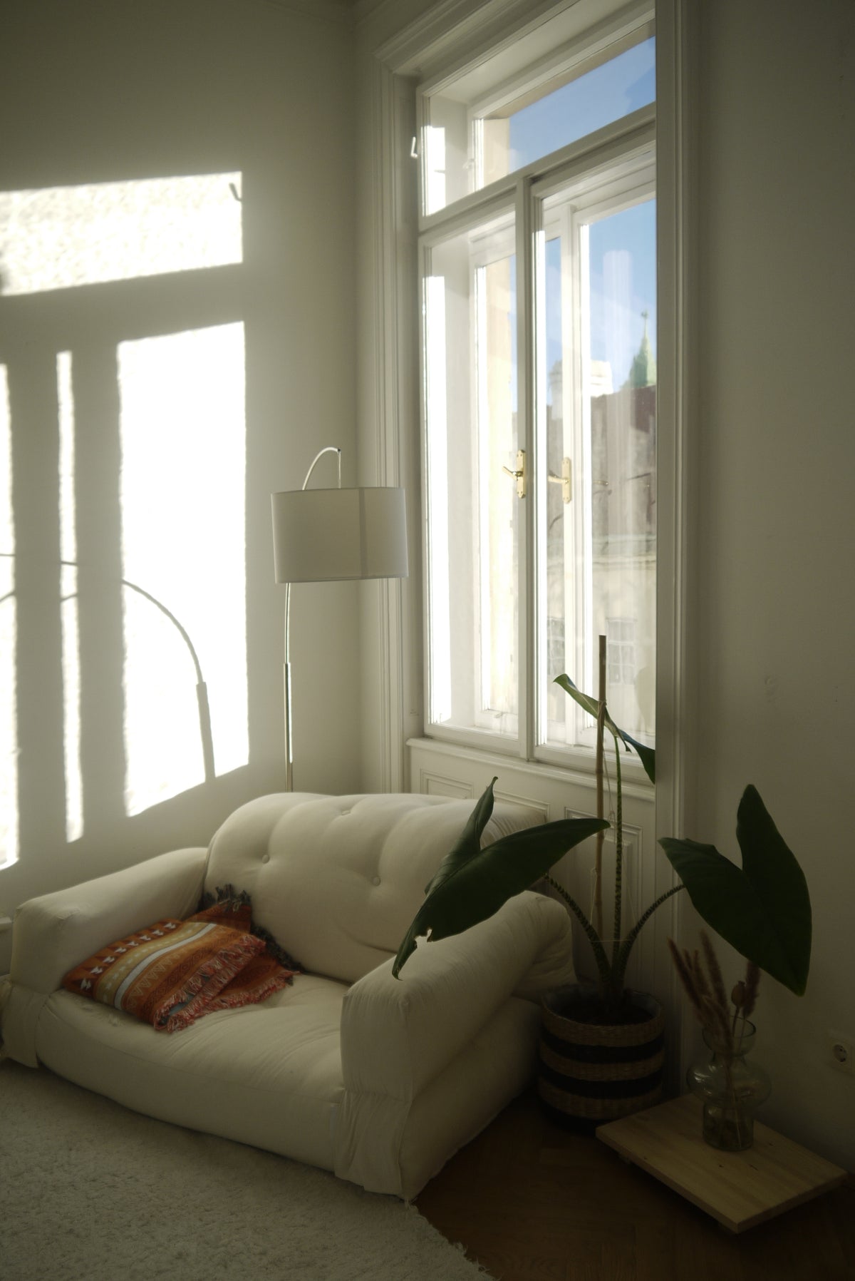 HIPPO SOFA MOCCA