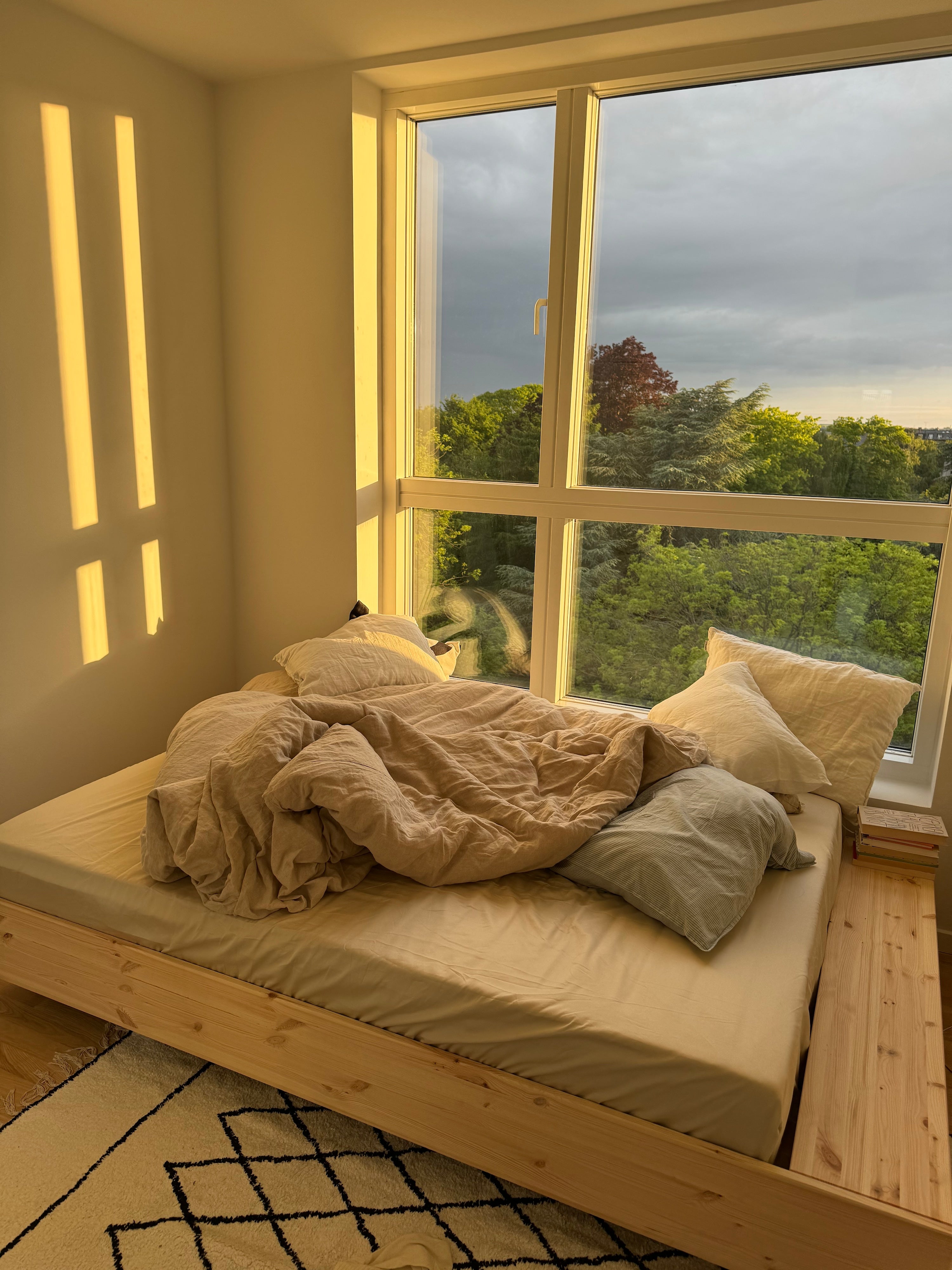 MERGE BED RAW 160 x 200