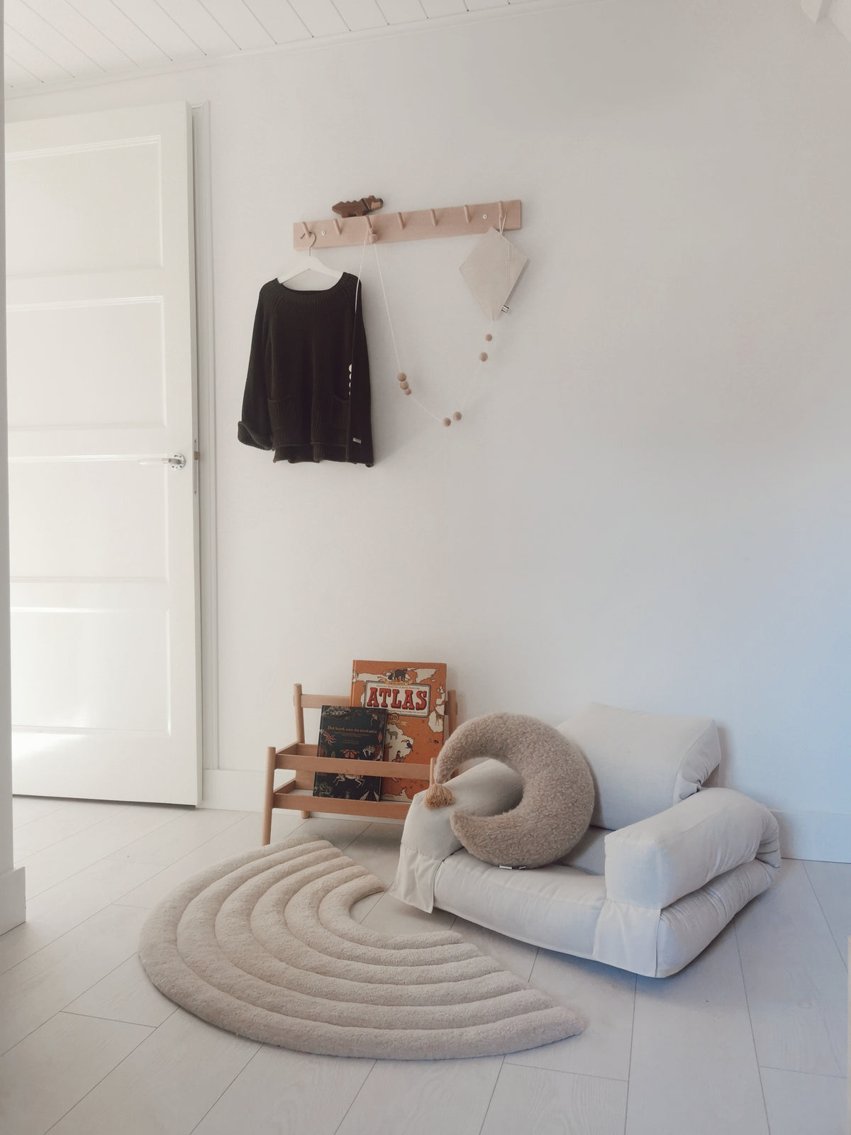 MINI HIPPO CHAIR DARK GREY