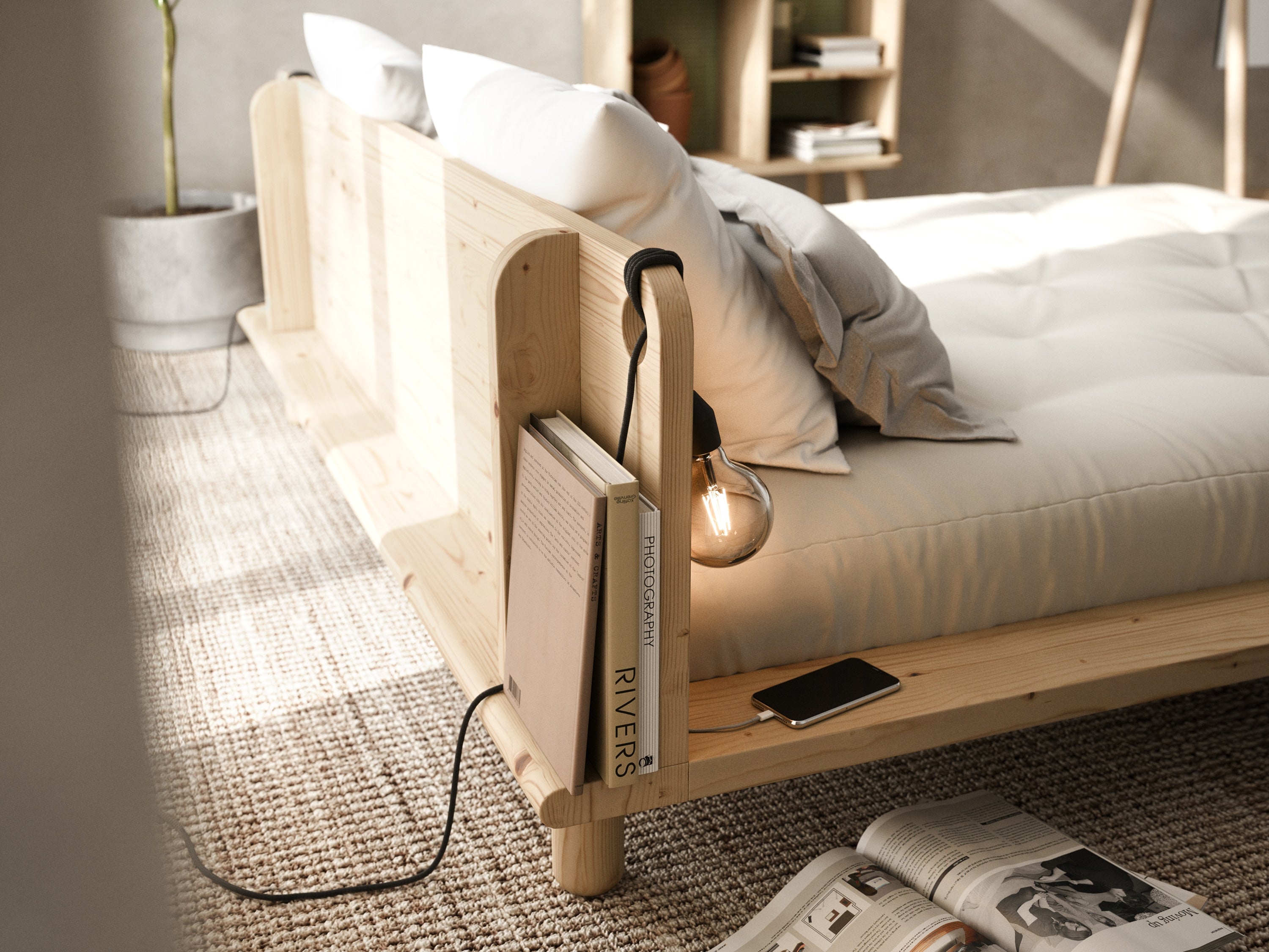 PEEK BED CLEAR LACQUERED 180 X 200 W. 2 BED LAMPS