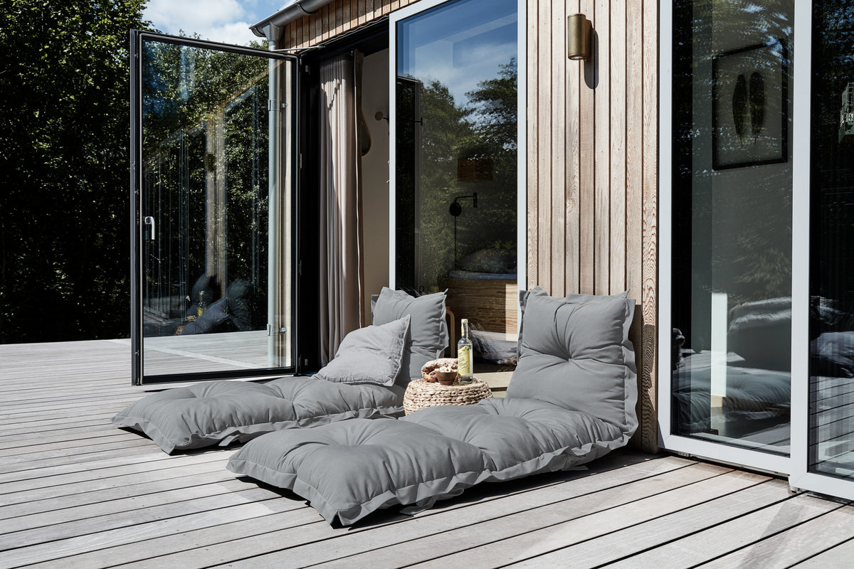 SIT AND SLEEP OUT™ WHITE
