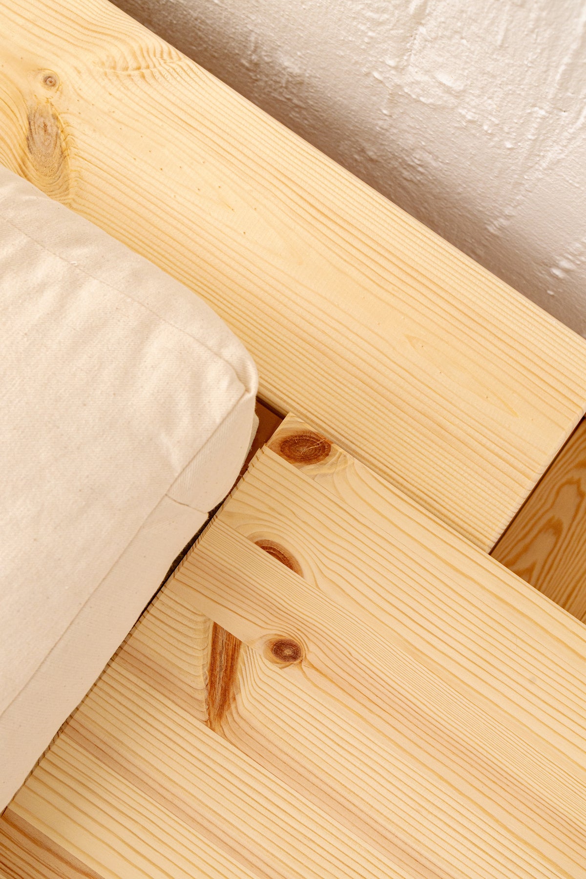 JAPAN BEDSIDE TABLE RAW