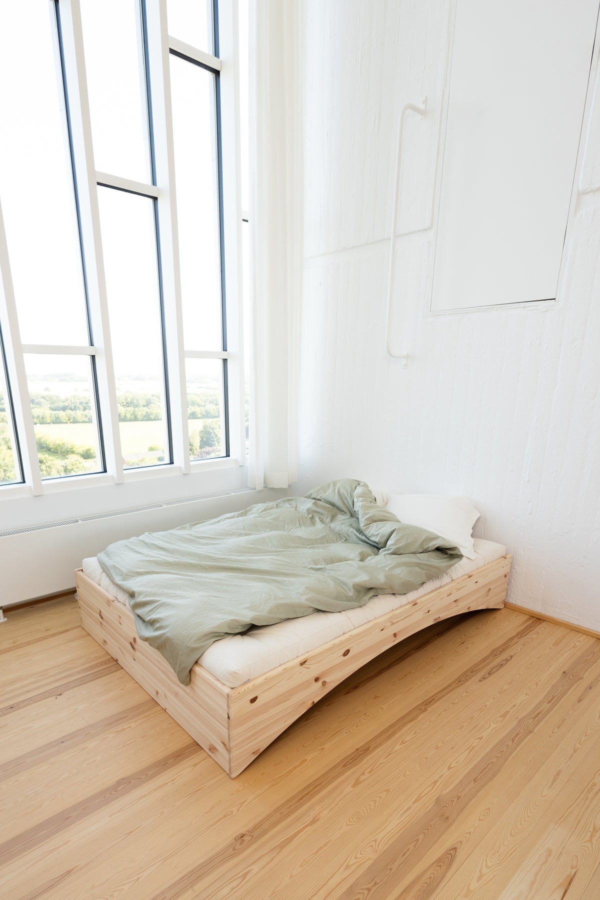 ORBIT BED RAW 140 X 200