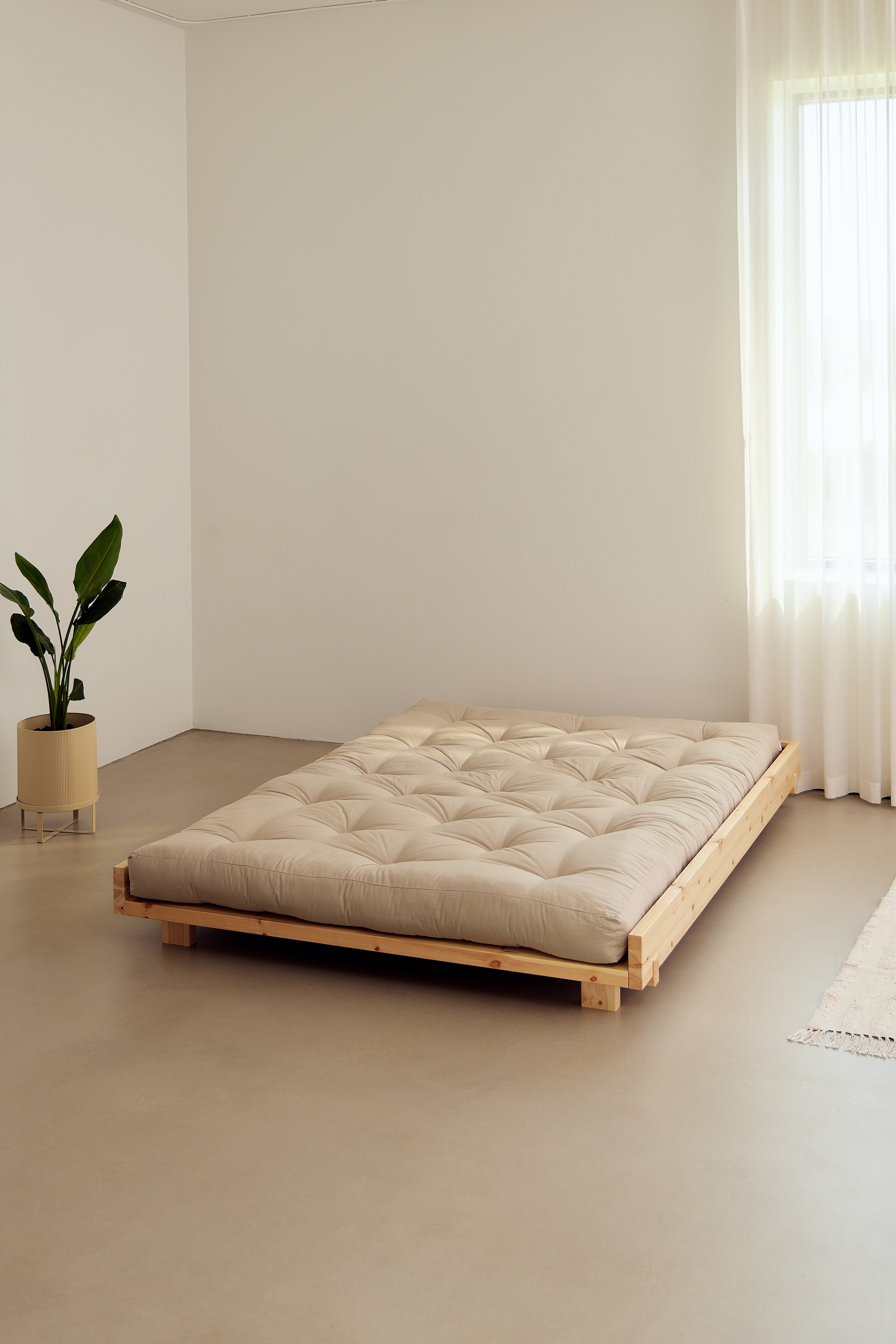 SOCIAL BED CLEAR LACQUERED 160 X 200